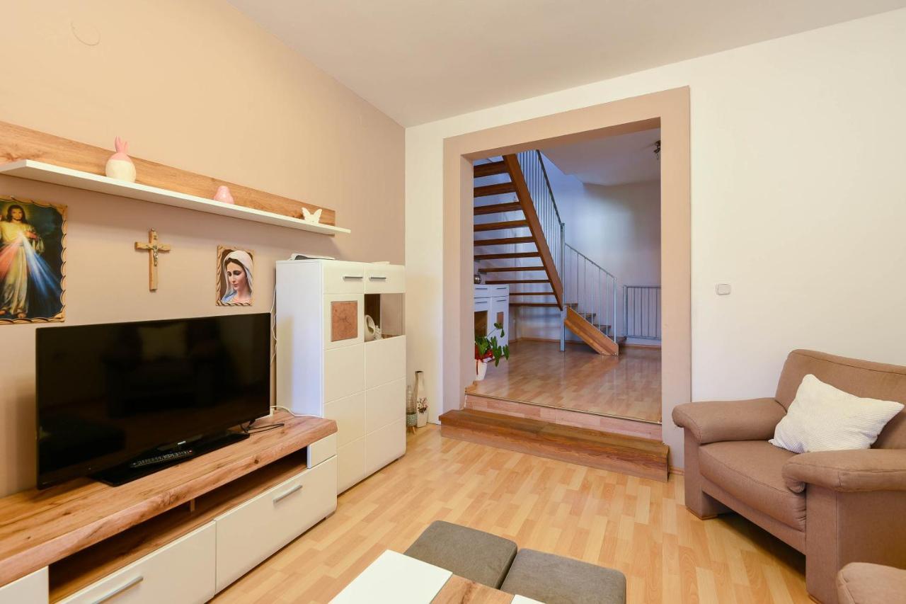 Apartments Karla 오레비츠 외부 사진